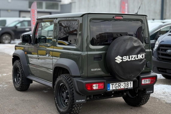 Suzuki JIMNY (2022)