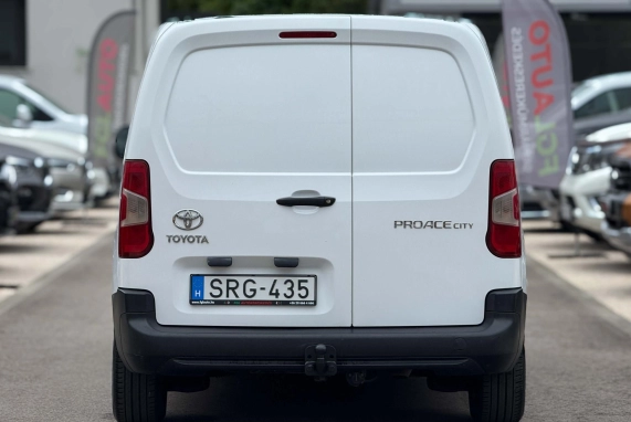 Toyota PROACE (2021)