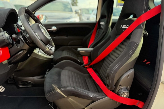 Abarth 595 (2019)
