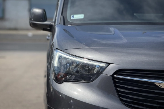 Opel COMBO (2021)