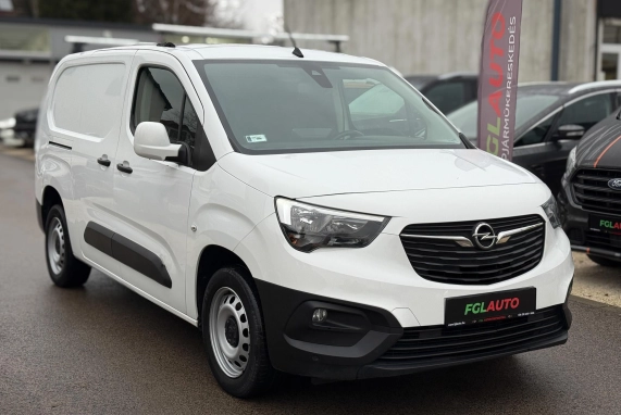 Opel COMBO (2020)
