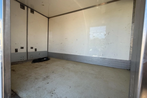 Isuzu N-SZÉRIA (2016)