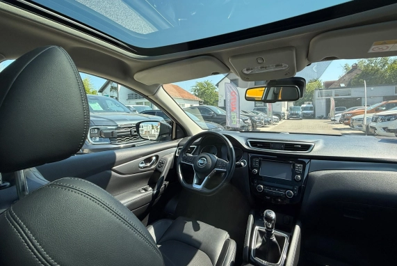 Nissan QASHQAI (2018)