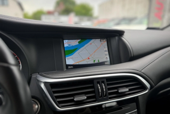 Infiniti QX30 (2017)