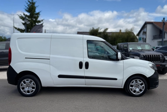 Fiat DOBLO (2017)