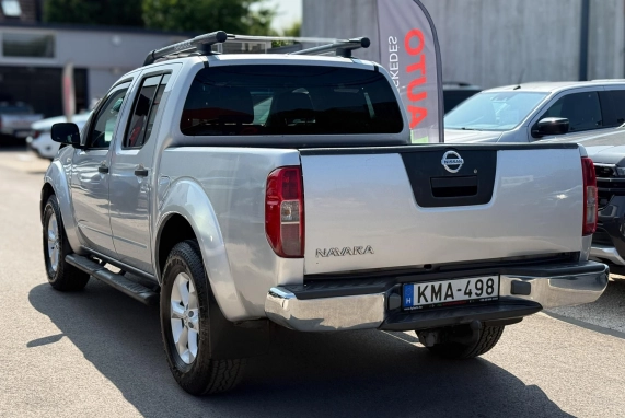 Nissan NAVARA (2006)