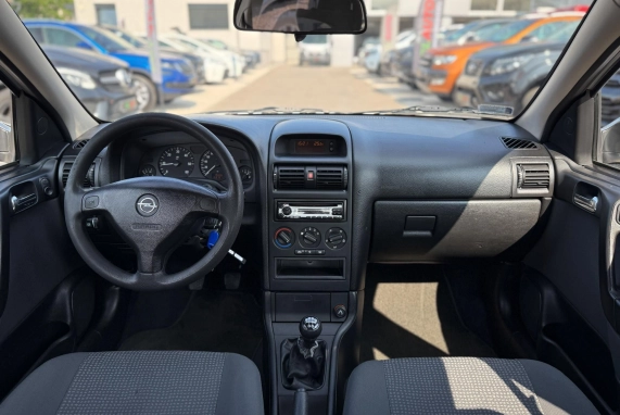 Opel ASTRA (2007)