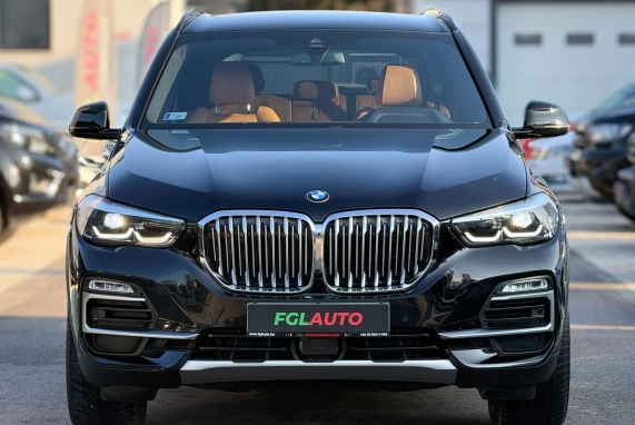 BMW X5 (2019)