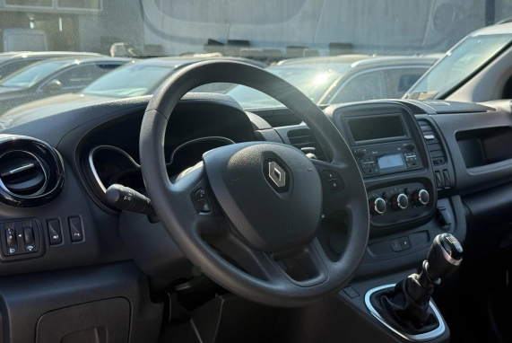 Renault TRAFIC (2020)