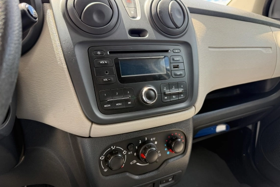 Dacia DOKKER (2017)