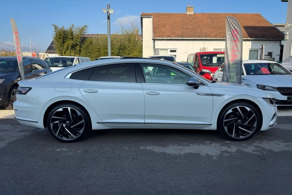 Volkswagen ARTEON (2023)
