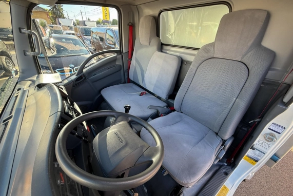 Isuzu N-SZÉRIA (2016)