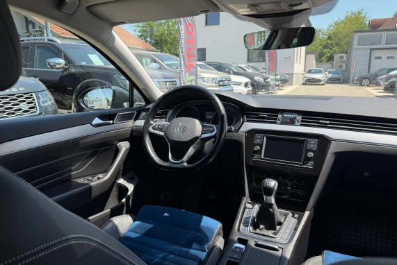 Volkswagen PASSAT VIII (2020)