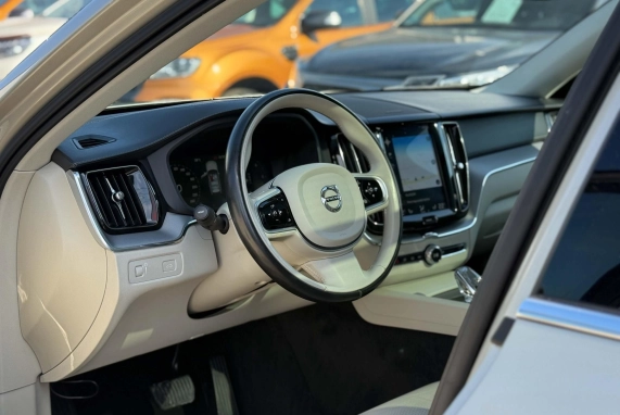 Volvo XC60 (2019)