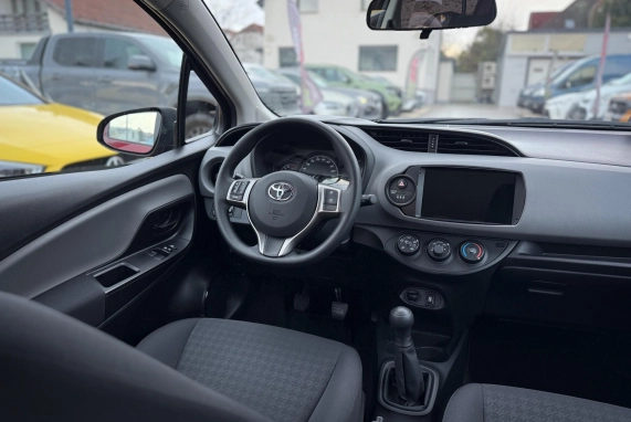 Toyota YARIS (2019)