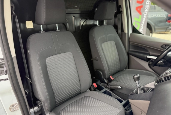 Ford CONNECT (2021)