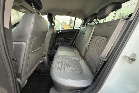 Opel CORSA (2015)