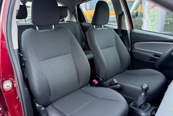 Toyota YARIS (2019)