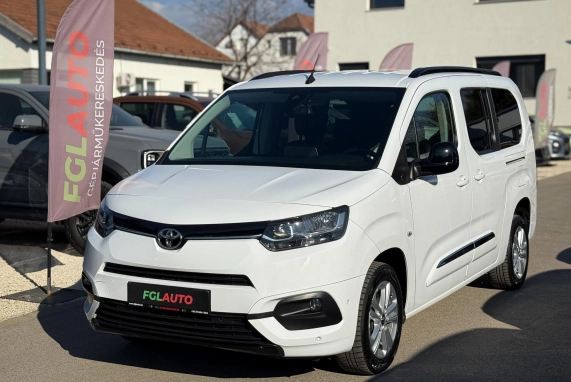 Toyota PROACE (2024)