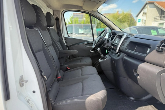 Renault TRAFIC (2020)