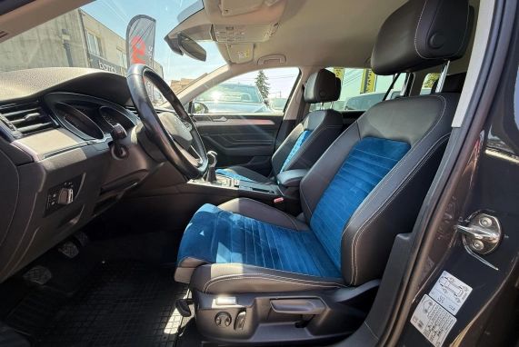 Volkswagen PASSAT VIII (2020)