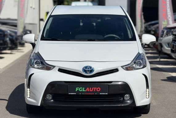 Toyota PRIUS+ (2017)