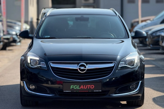 Opel INSIGNIA (2015)