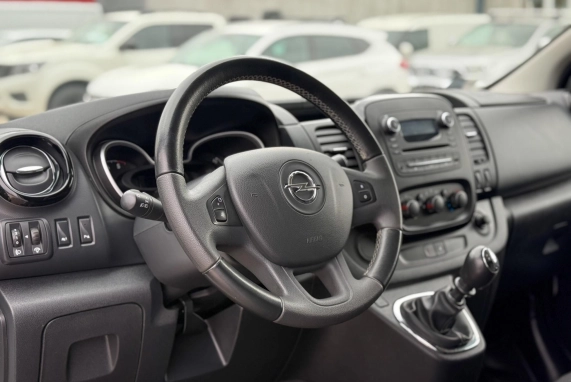 Opel VIVARO (2019)