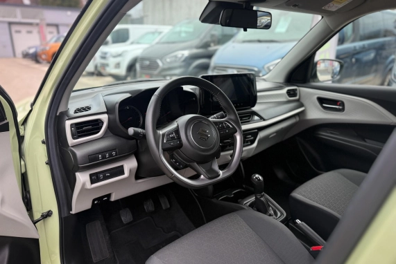 Suzuki SWIFT (2025)
