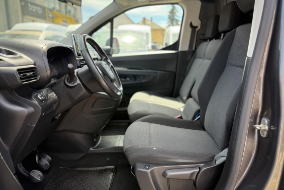 Opel COMBO (2021)