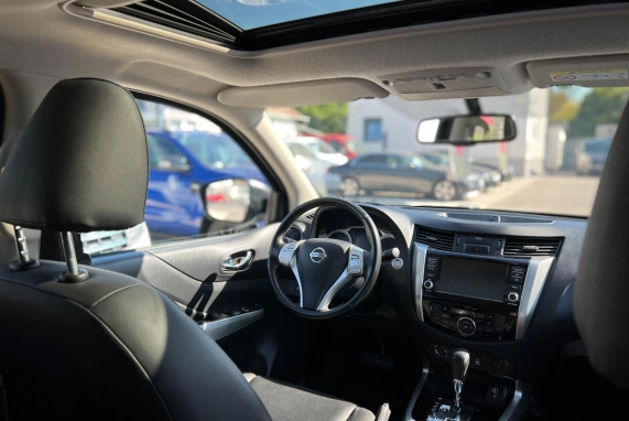 Nissan NAVARA (2020)
