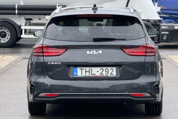 Kia CEE'D (2022)
