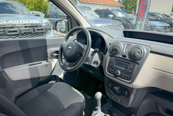 Dacia DOKKER (2017)