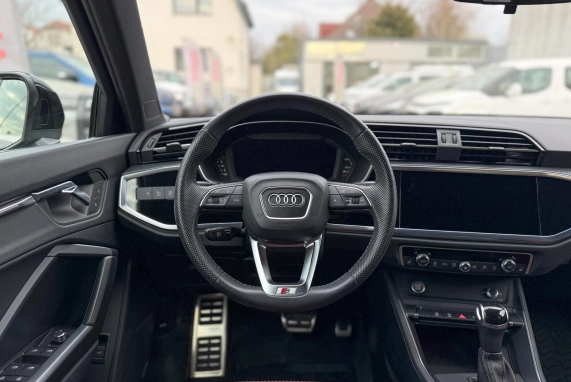 Audi Q3 (2019)