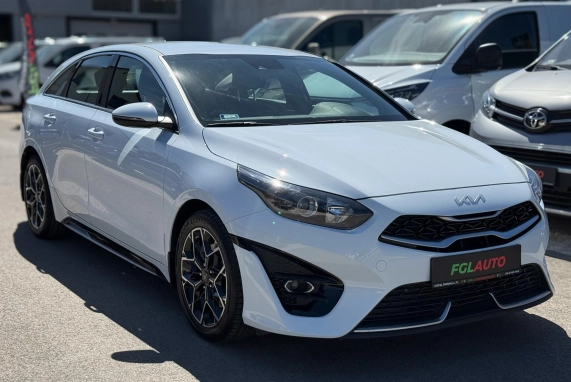 Kia PRO CEE'D (2022)