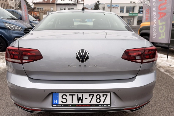 Volkswagen PASSAT (2021)