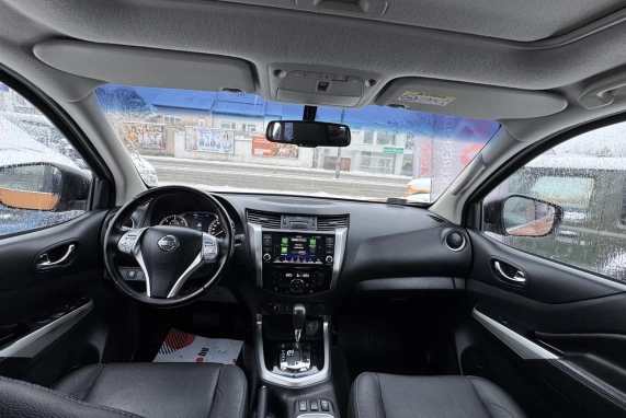 Nissan NAVARA (2022)
