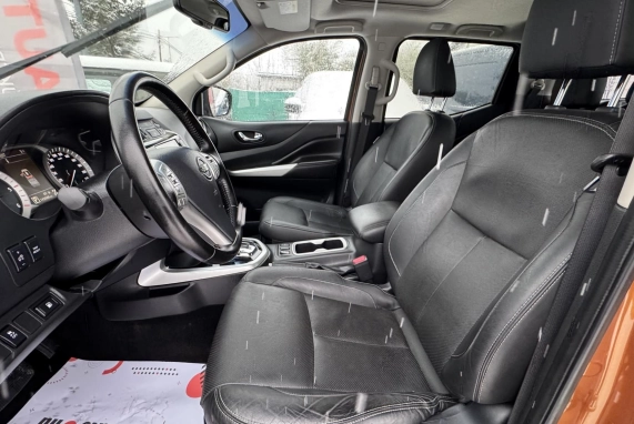 Nissan NAVARA (2022)