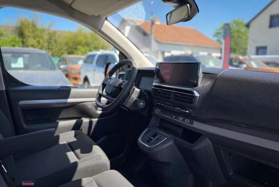 Peugeot TRAVELLER (2024)