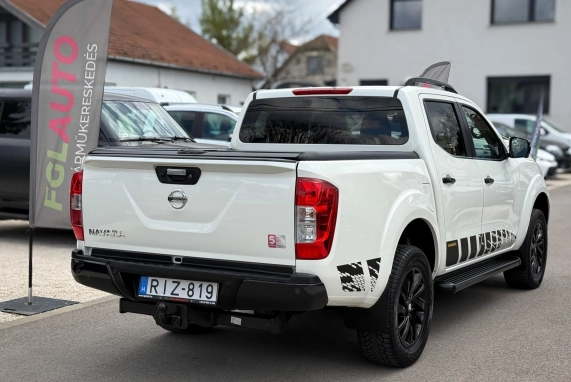 Nissan NAVARA (2019)