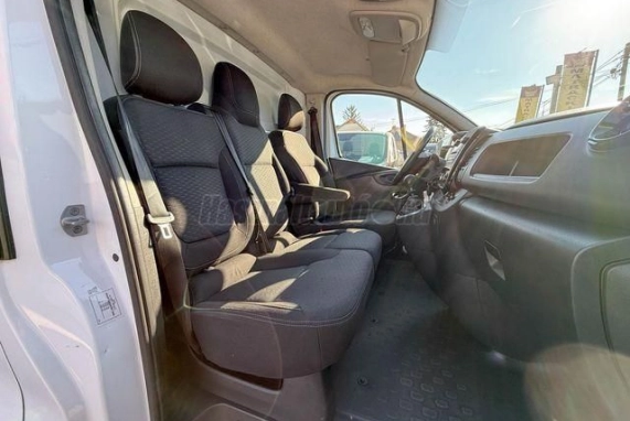 Opel VIVARO (2019)