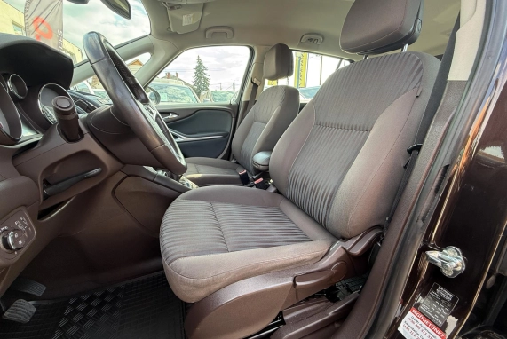 Opel ZAFIRA (2012)