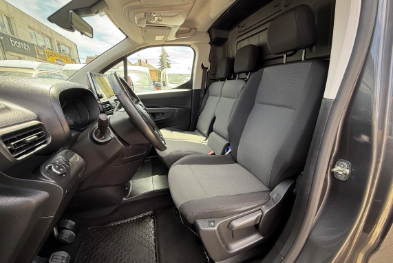 Opel COMBO (2021)