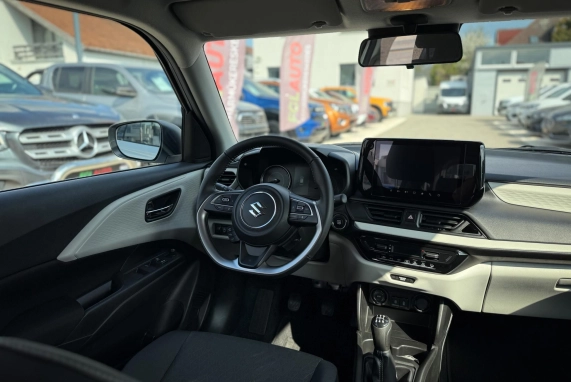 Suzuki SWIFT (2025)