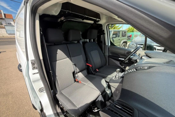 Ford CONNECT (2021)