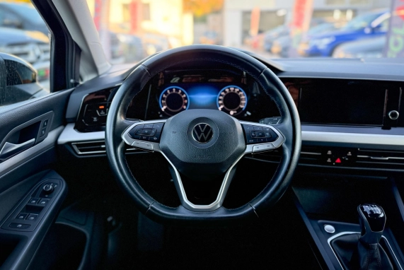 Volkswagen GOLF VIII (2020)