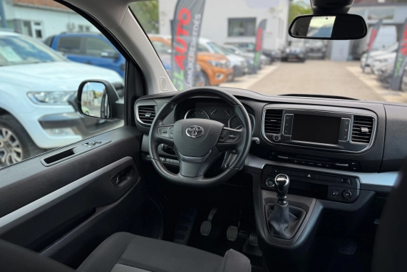 Toyota PROACE (2021)