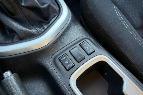 Nissan NAVARA (2017)