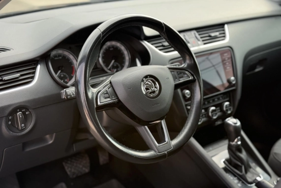 Skoda OCTAVIA (2018)