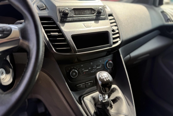 Ford CONNECT (2021)